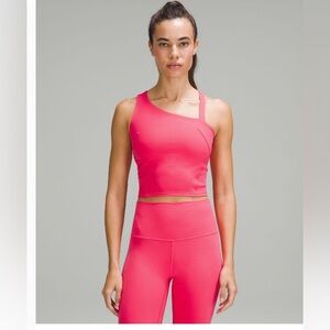 Lululemon Everlux asymmetrical tennis tank size 2